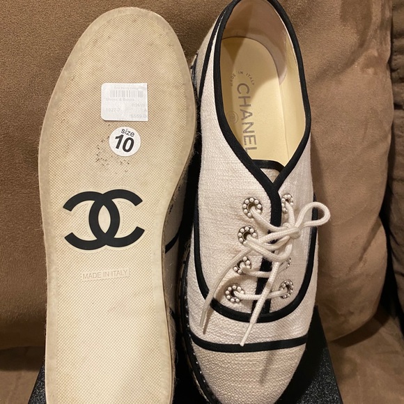 Chanel shoes - Picture 2 of 7